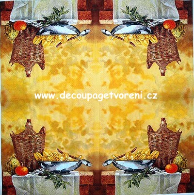 Demižon, mísa a karambola