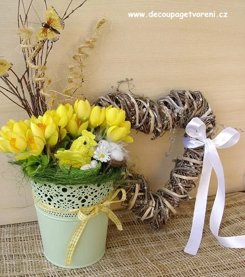 Krokusy 20 cm svazek 10 ks, žlutá