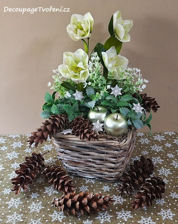 Cesmína 15 cm listí zmrazky, 6 ks