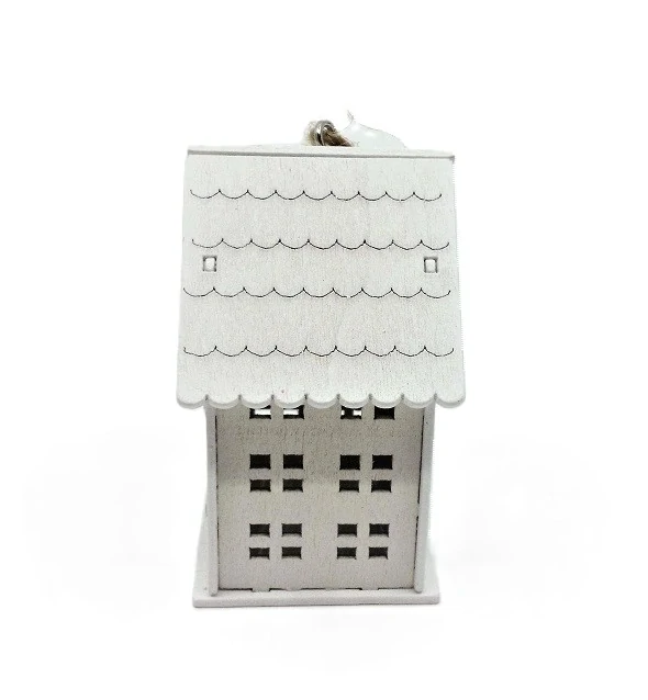 Domek 7 cm bílá (D999)