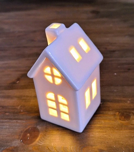 Svícen domek LED 11 cm (RS910)