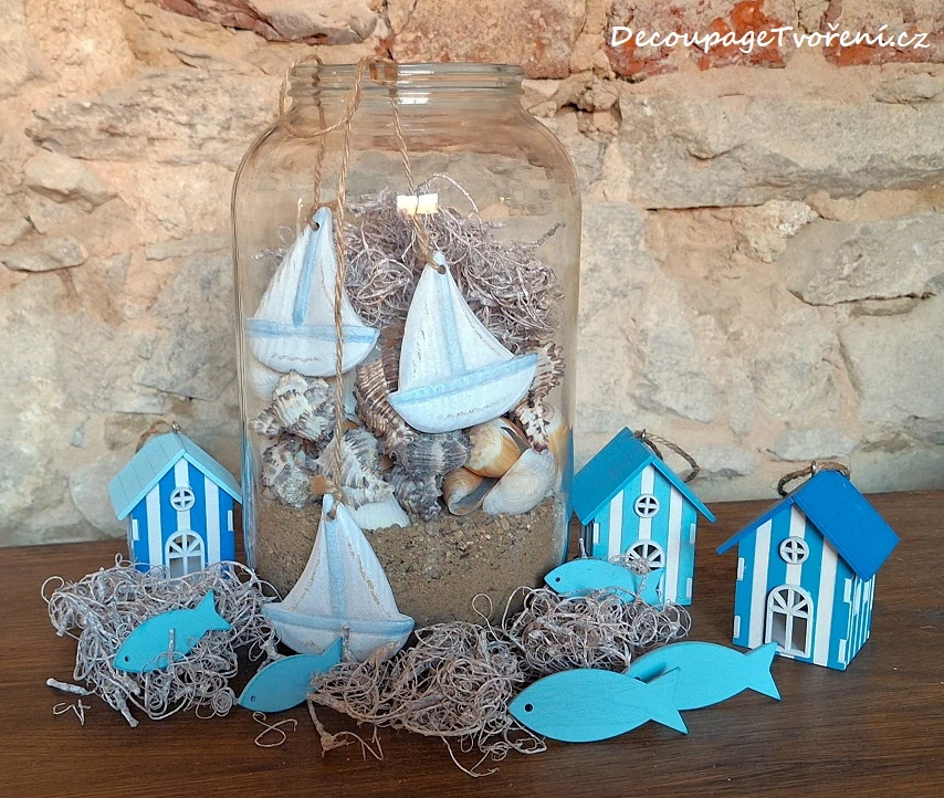 Domek rybářský 7 cm, modro-bílá