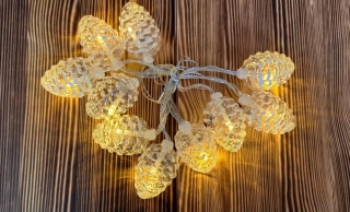 LED světelný řetěz 1,5 m šišky, 10 žároviček