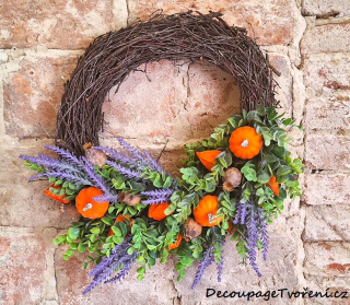 Věnec 40 cm, s dýní a vřesem