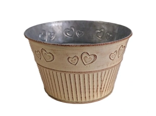 Obal plech 15,5 cm, se srdíčky