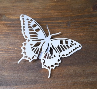 Motýl kov 8 cm, bílý